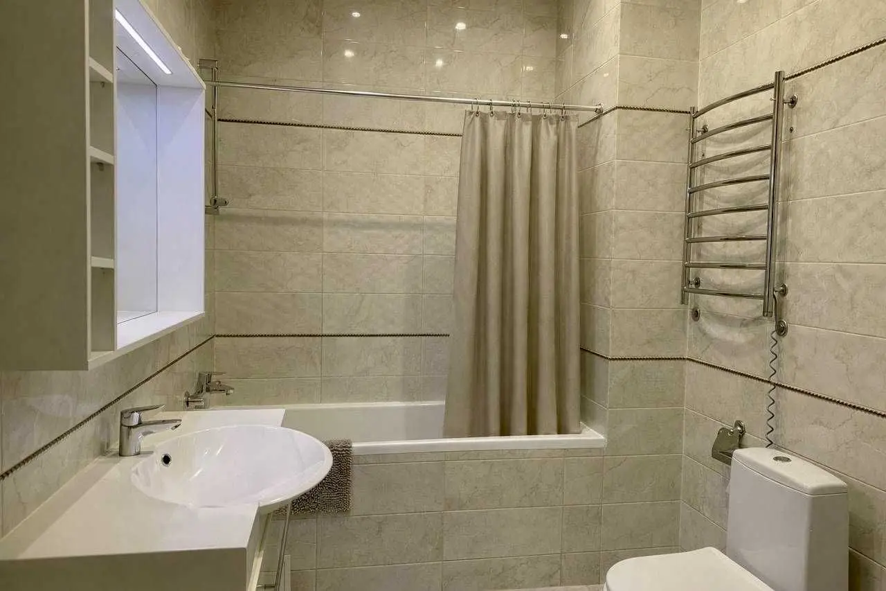 Фото Продаю 1 кімнатну квартиру, 54 кв. м, Деміївська вул. 13 Київ, ціна: 148000 USD, код 6479