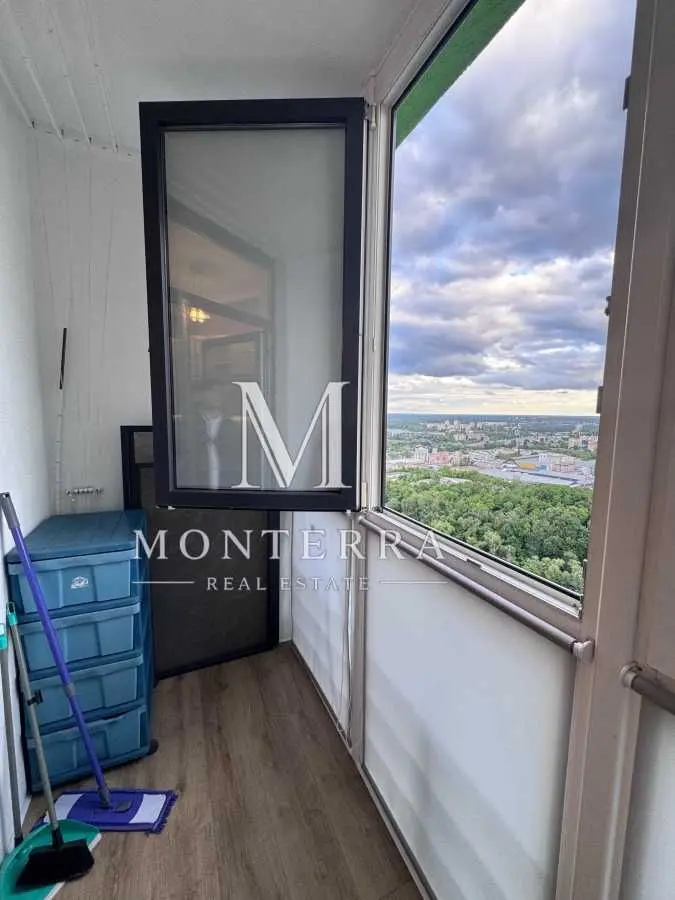 Фото Selling a 1-room apartment, 31 sq.m., Raketna Street 24 Kyiv, price: 47000 USD, code 6482