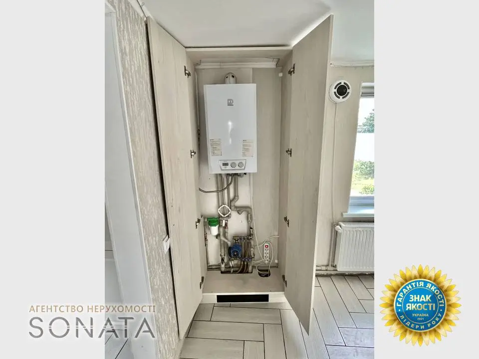 Фото Selling a house, 68.7 sq.m., Sobornosti street  Belozore, price: 92800 $, code 6485