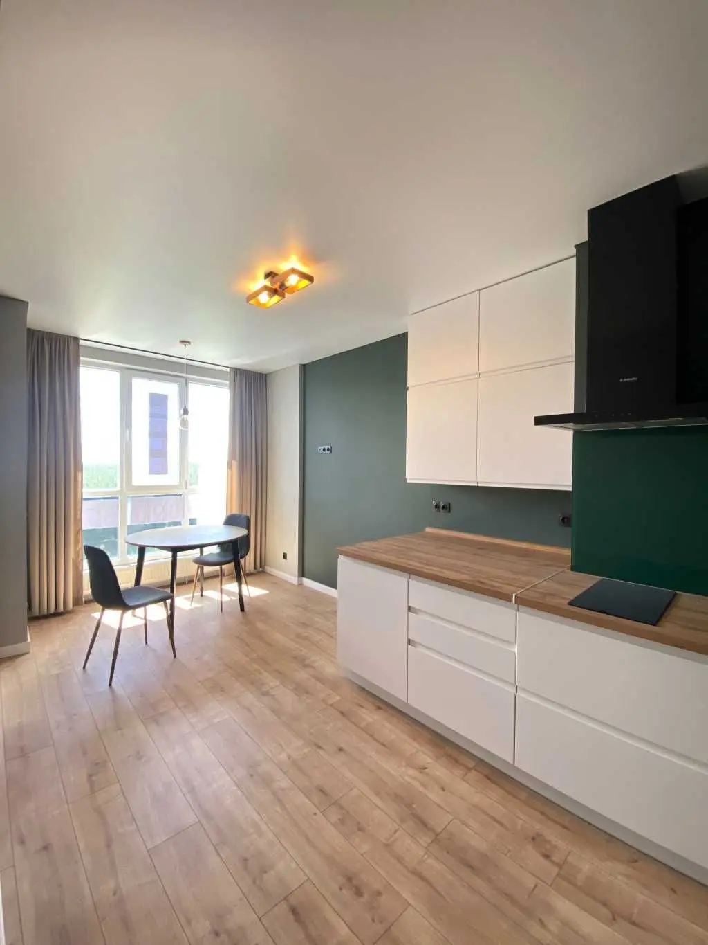 Фото Selling a 1-room apartment, 42 sq.m., Vyhovskoho Street  Irpin, price: 68500 USD, code 6490