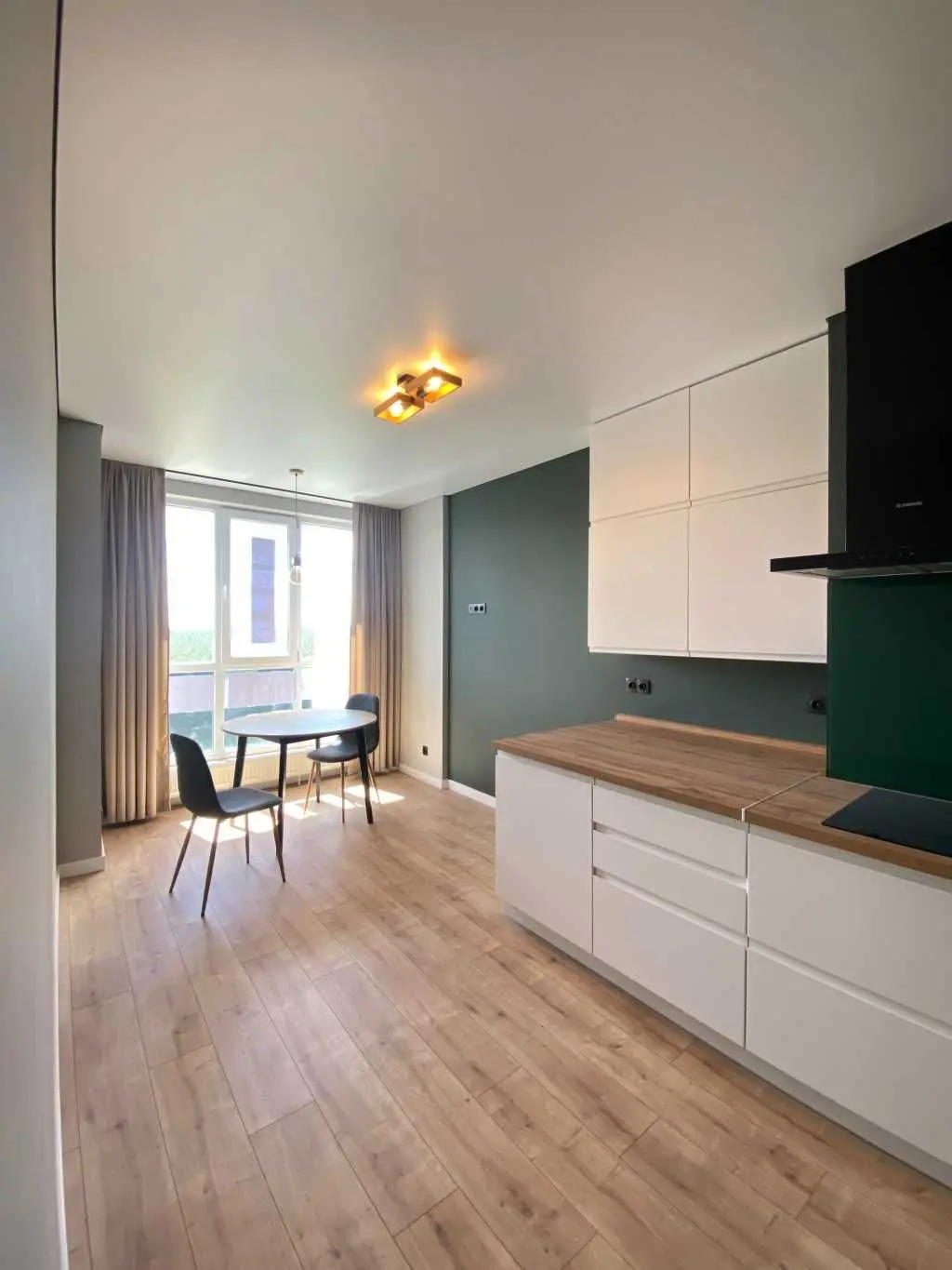 Фото Selling a 1-room apartment, 42 sq.m., Vyhovskoho Street  Irpin, price: 68500 USD, code 6490