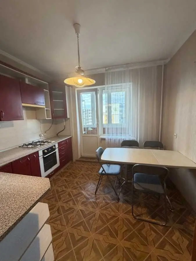 Фото Зняти 3 кімнатну квартиру, Машинобудівників вул. 15а Вишневе в довгострокову оренду, ціна: 20000 UAH, код 6495