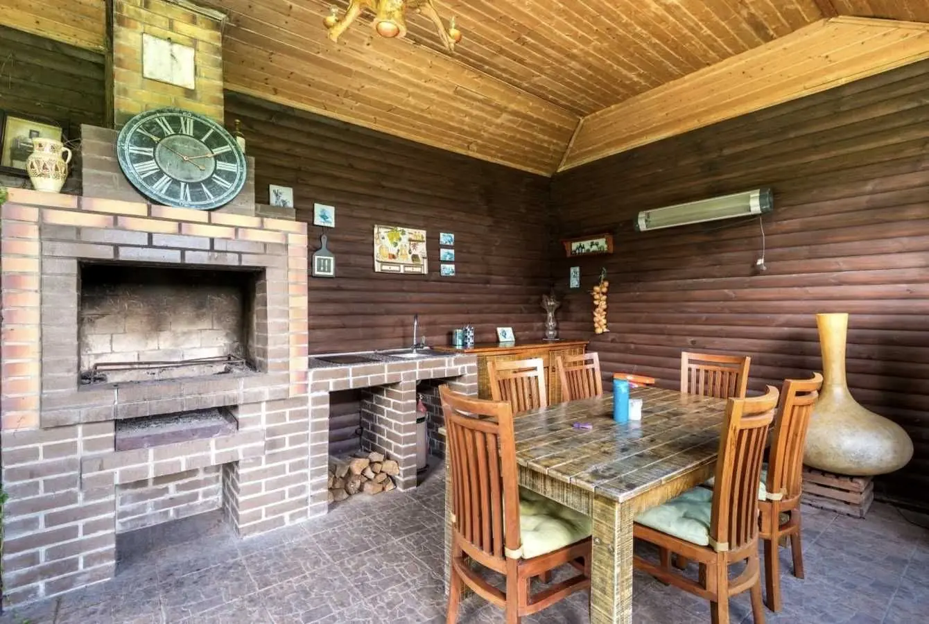 Фото Продаю дом, 260 кв. м, Святищенская ул. (Терешковой)  Киев, цена: 230000 USD, код 6496