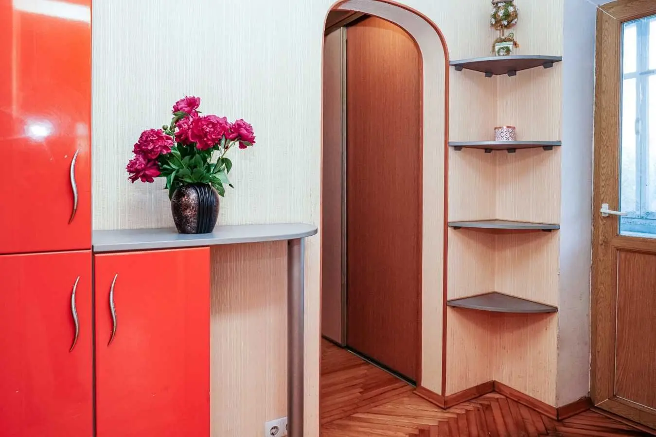 Фото Selling a 2-room apartment, 67.8 sq.m., Tuluzy Street 26 Kyiv, price: 69000 USD, code 6497