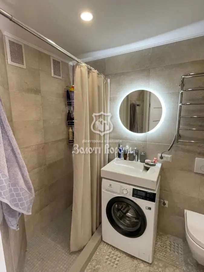 Фото Selling a 1-room apartment, 26 sq.m., Kyrylivska Street (Frunze Street) 89 Kyiv, price: 48000 USD, code 6501