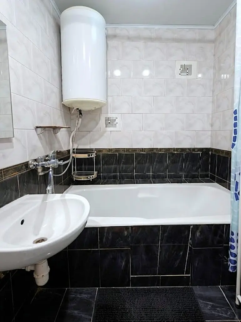 Фото Selling a 1-room apartment, 35 sq.m., Levitana Street 101а Odesa, price: 36500 $, code 6502