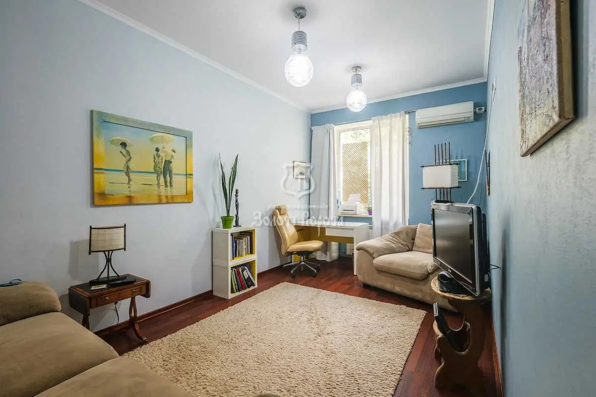 Фото Продаю 3-комнатную квартиру, 82.2 кв. м, Загорівська ул. (Багговутовская)  Киев, цена: 84000 USD, код 6509