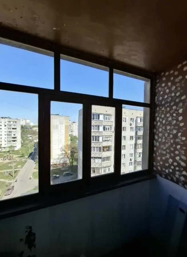 Фото Selling a 3-room apartment, 62 sq.m., Pavlova Street 7 Chernihiv, price: 42500 USD, code 6513