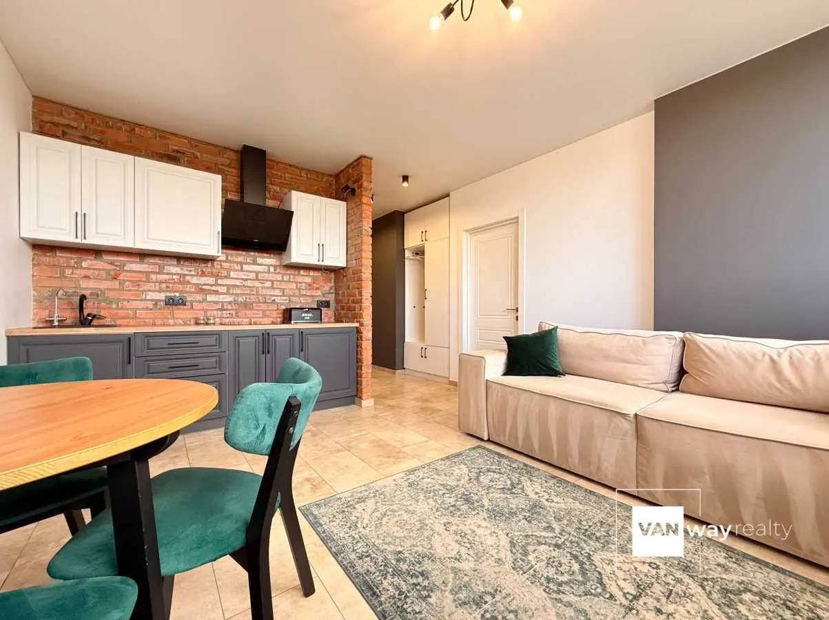 Фото Selling a 1-room apartment, 43.3 sq.m., Yasynuvatskyi Lane 10 Kyiv, price: 82000 USD, code 6515