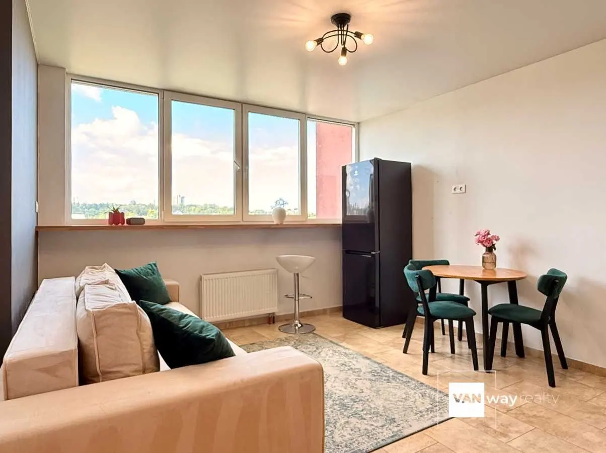Фото Selling a 1-room apartment, 43.3 sq.m., Yasynuvatskyi Lane 10 Kyiv, price: 82000 USD, code 6515