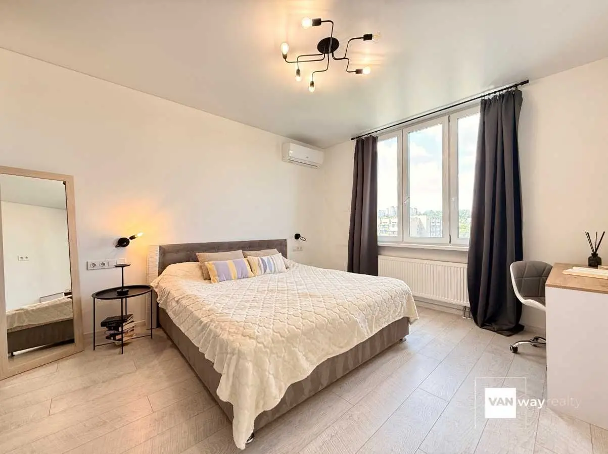 Фото Selling a 1-room apartment, 43.3 sq.m., Yasynuvatskyi Lane 10 Kyiv, price: 82000 USD, code 6515