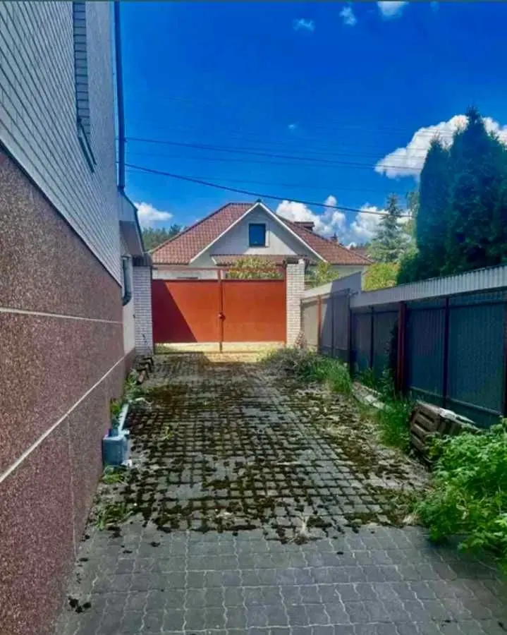 Фото Selling a house, 650 sq.m., Stoianka, price: 160000 USD, code 6517