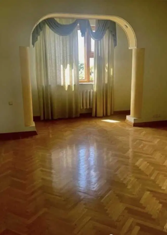 Фото Selling a house, 650 sq.m., Stoianka, price: 160000 USD, code 6517