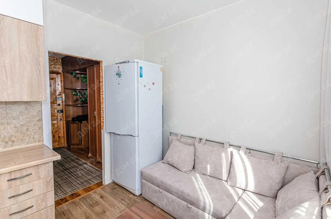 Фото Selling a 1-room apartment, 34 sq.m., Poliusna Street 16 Poltava, price: 38500 USD, code 6521