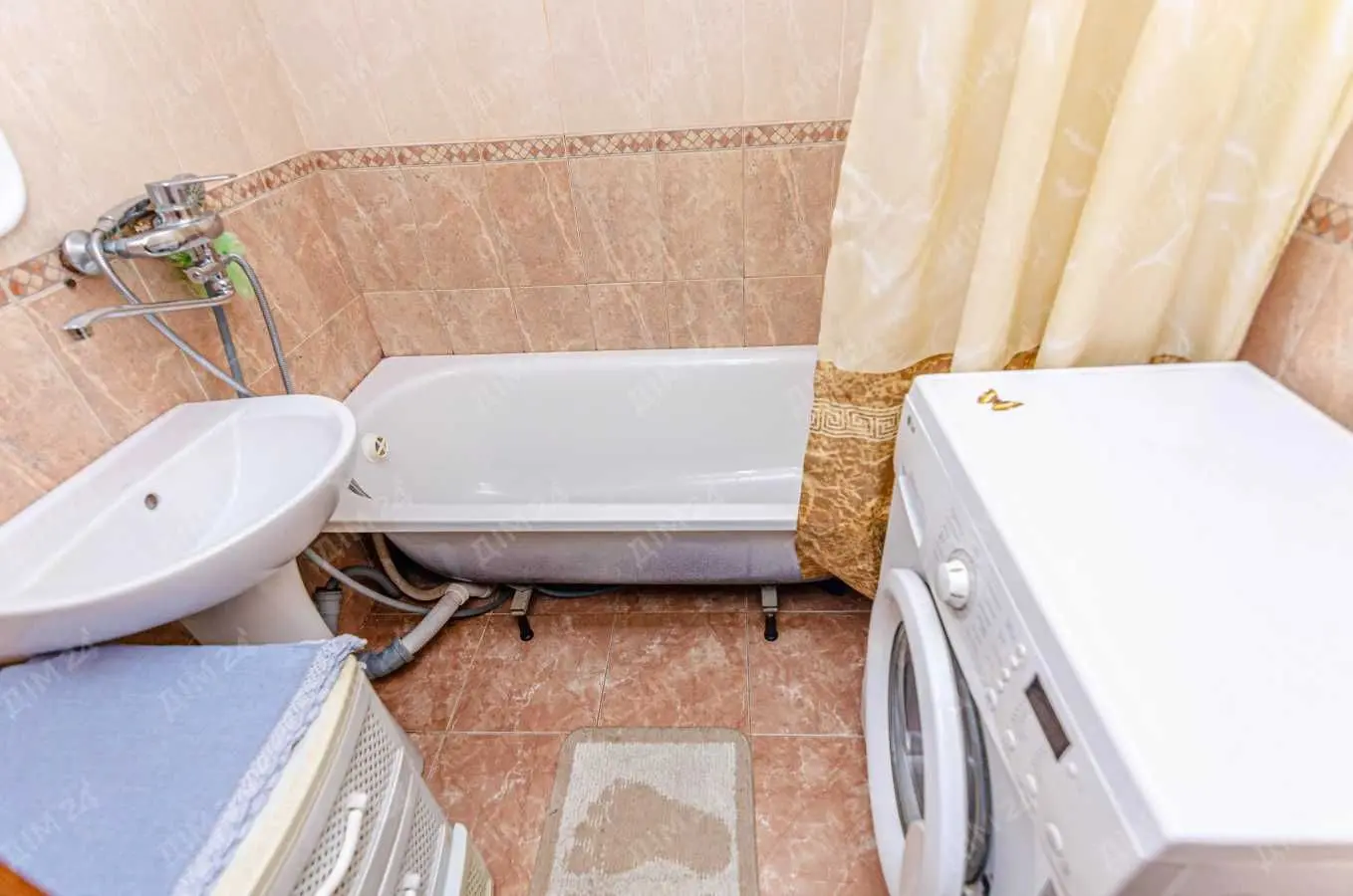 Фото Selling a 1-room apartment, 34 sq.m., Poliusna Street 16 Poltava, price: 38500 USD, code 6521