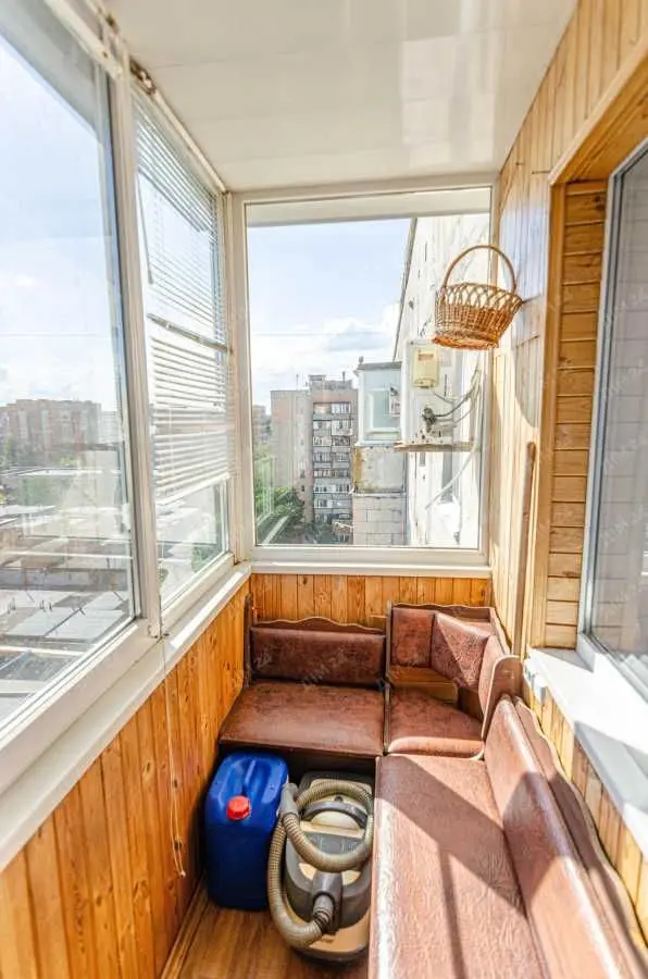 Фото Selling a 1-room apartment, 34 sq.m., Poliusna Street 16 Poltava, price: 38500 USD, code 6521