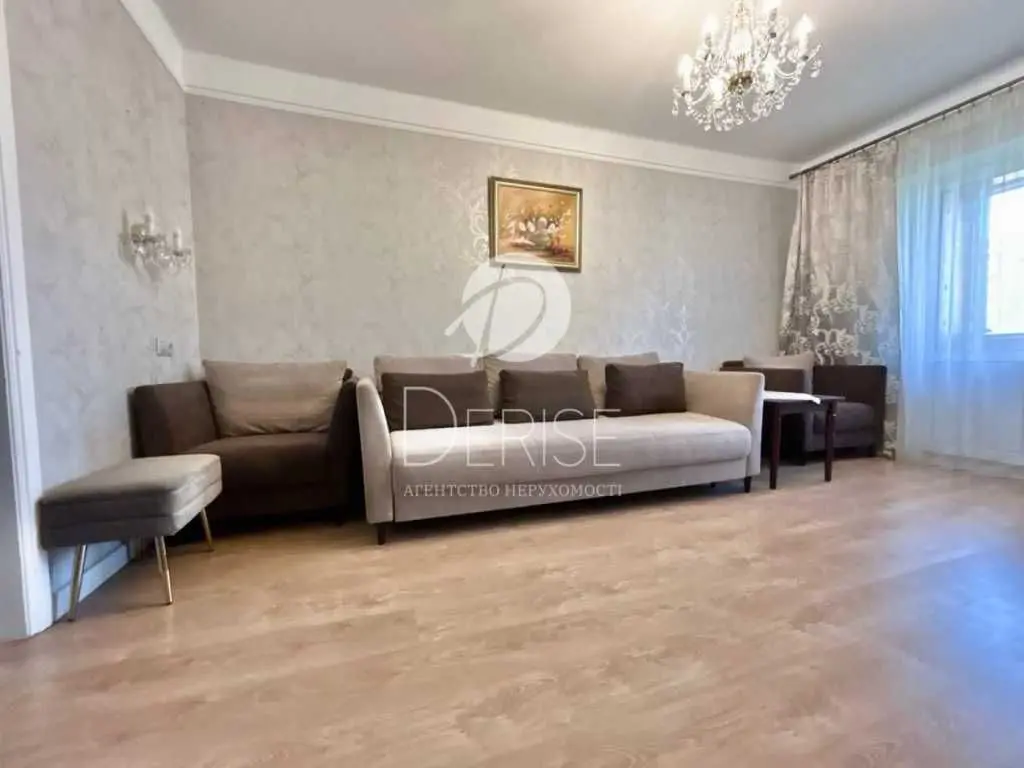 Фото Selling a 3-room apartment, 59.3 sq.m., Vasylkivska Street  Kyiv, price: 110000 USD, code 6524