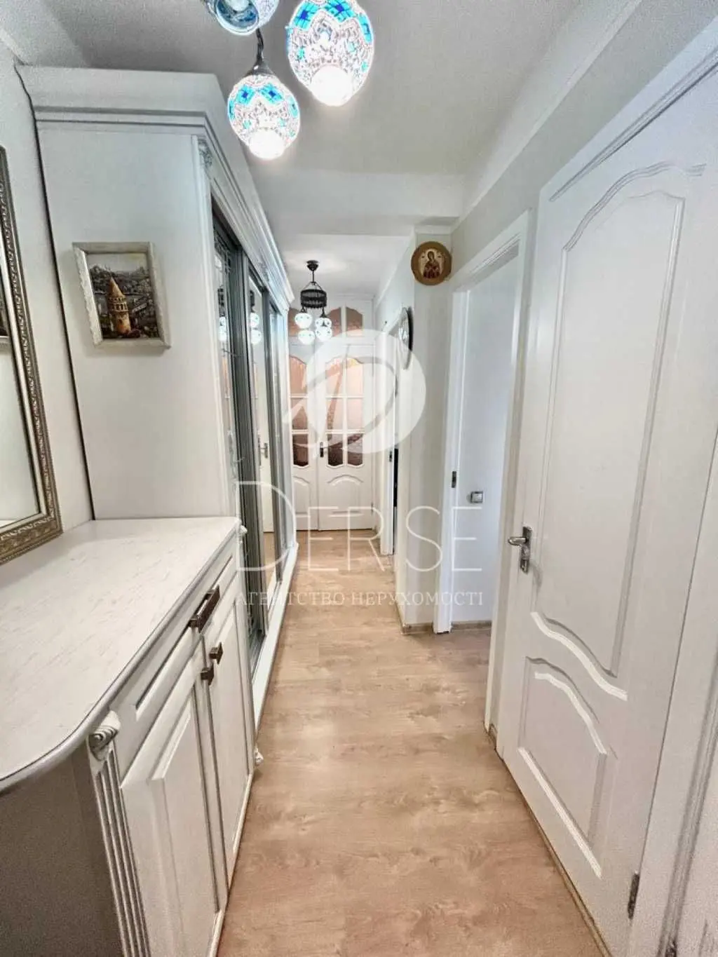 Фото Selling a 3-room apartment, 59.3 sq.m., Vasylkivska Street  Kyiv, price: 110000 USD, code 6524
