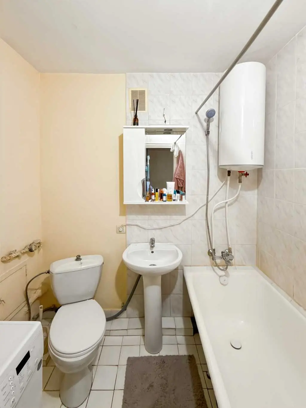 Фото Selling a 2-room apartment, 45 sq.m., Tymiriazevska Street  Kyiv, price: 73500 USD, code 6526