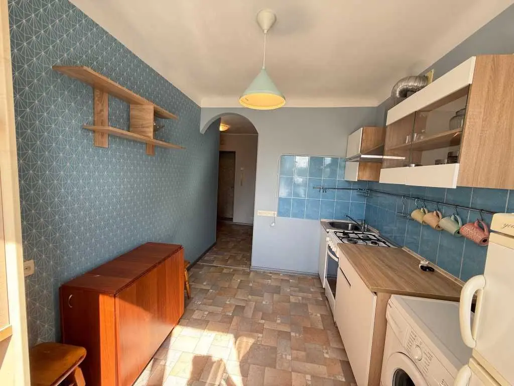 Фото Selling a 1-room apartment, 40 sq.m., Profesora Pidvysotskoho Street  Kyiv, price: 77000 USD, code 6557