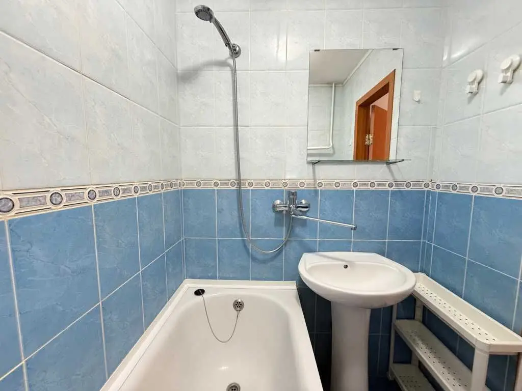 Фото Selling a 1-room apartment, 40 sq.m., Profesora Pidvysotskoho Street  Kyiv, price: 77000 USD, code 6557