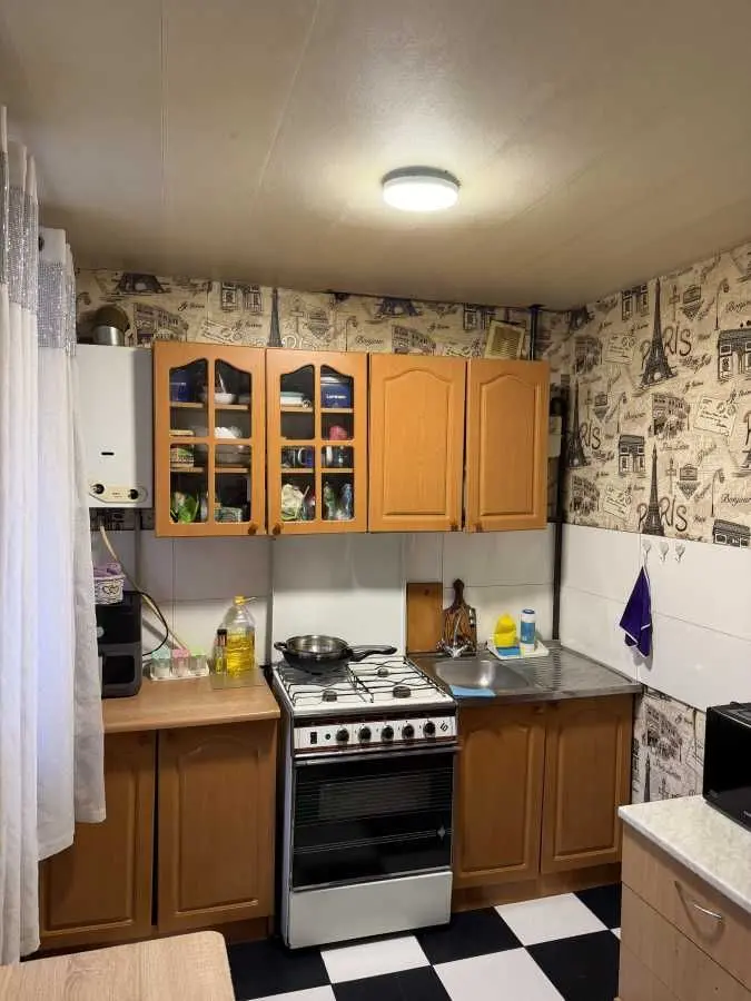 Фото Selling a 2-room apartment, 45 sq.m., Bohdana Khmelnytskoho Avenue (Heroiv Stalinhrada Street) 45 Dnipro, price: 36000 USD, code 6559