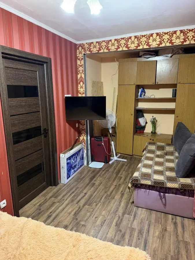 Фото Selling a 2-room apartment, 45 sq.m., Bohdana Khmelnytskoho Avenue (Heroiv Stalinhrada Street) 45 Dnipro, price: 36000 USD, code 6559