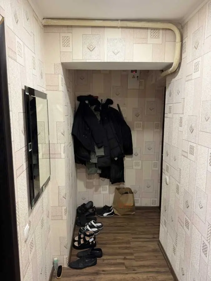 Фото Selling a 2-room apartment, 45 sq.m., Bohdana Khmelnytskoho Avenue (Heroiv Stalinhrada Street) 45 Dnipro, price: 36000 USD, code 6559