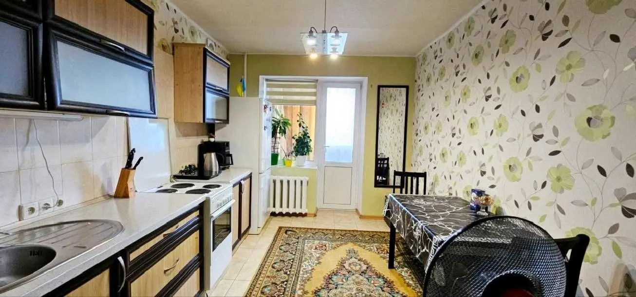 Фото Selling a 2-room apartment, 61.5 sq.m., Kharkivska street 63 Kamianske, price: 40000 USD, code 6560