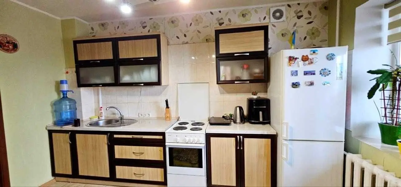 Фото Selling a 2-room apartment, 61.5 sq.m., Kharkivska street 63 Kamianske, price: 40000 USD, code 6560