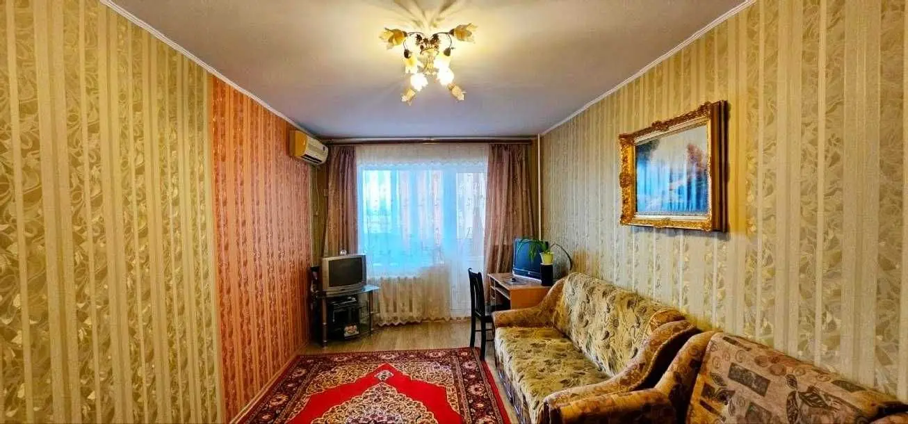 Фото Selling a 2-room apartment, 61.5 sq.m., Kharkivska street 63 Kamianske, price: 40000 USD, code 6560