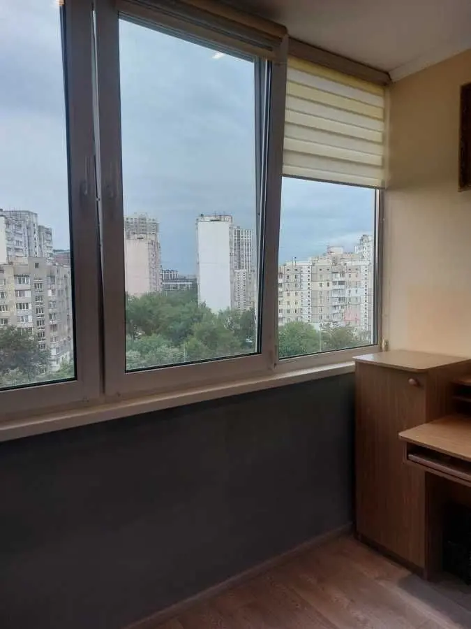 Фото Зняти 1 кімнатну квартиру, Харківське шосе 180/21 Київ в довгострокову оренду, ціна: 13000 UAH, код 6563