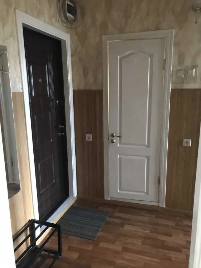 Фото Зняти 1 кімнатну квартиру, Симиренка вул. 14а Київ в довгострокову оренду, ціна: 12000 UAH, код 6565