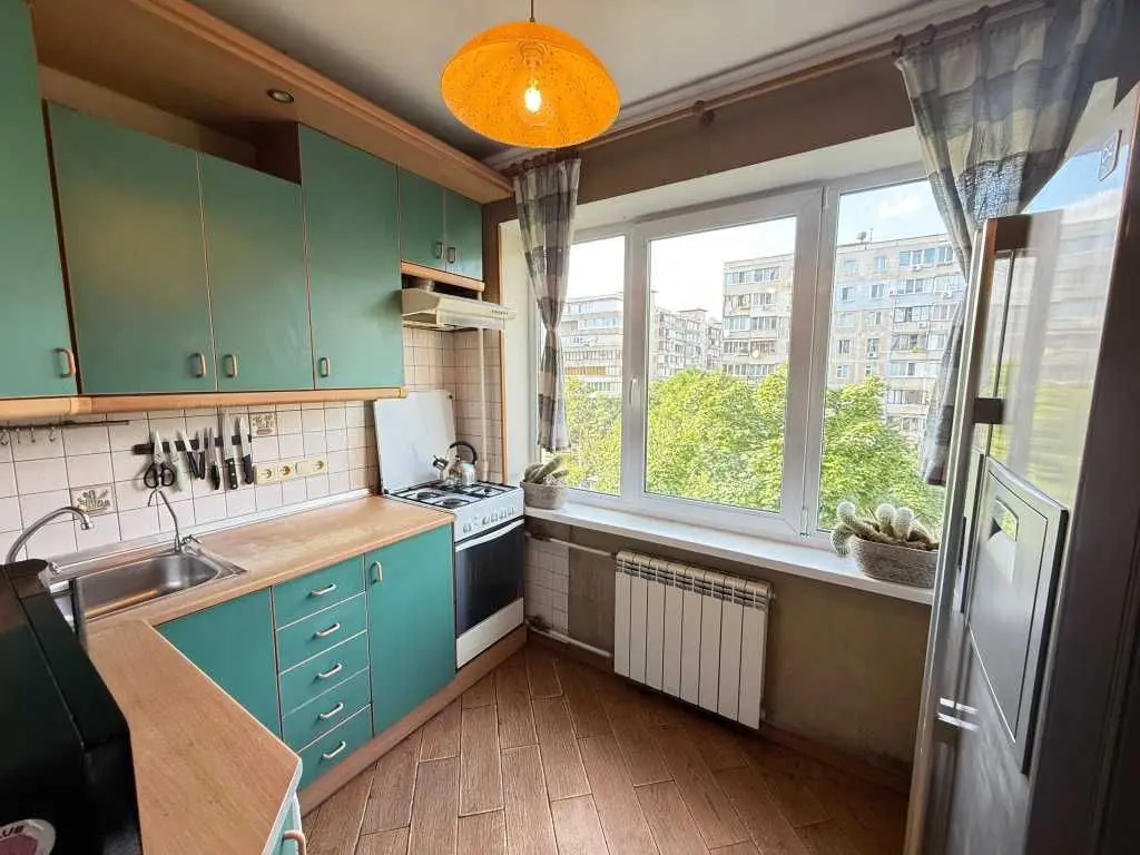 Фото Продаю 3 кімнатну квартиру, 62 кв. м, Березняківська вул. 38 Київ, ціна: 73000 USD, код 6571