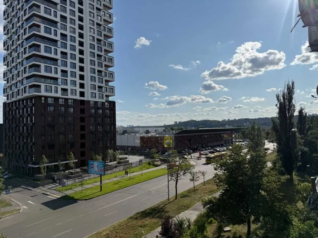Фото Продаю 3 кімнатну квартиру, 62 кв. м, Березняківська вул. 38 Київ, ціна: 73000 USD, код 6571