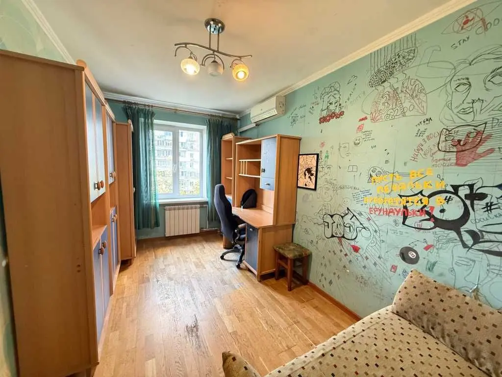 Фото Продаю 3 кімнатну квартиру, 62 кв. м, Березняківська вул. 38 Київ, ціна: 73000 USD, код 6571