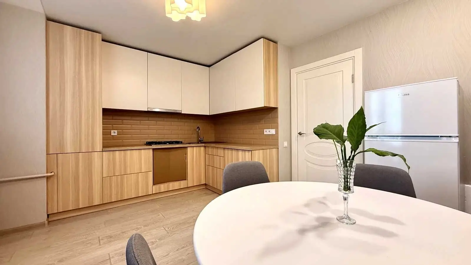 Фото Selling a 1-room apartment, 43 sq.m., Schastya street  Kriukivshchyna, price: 67000 USD, code 6576