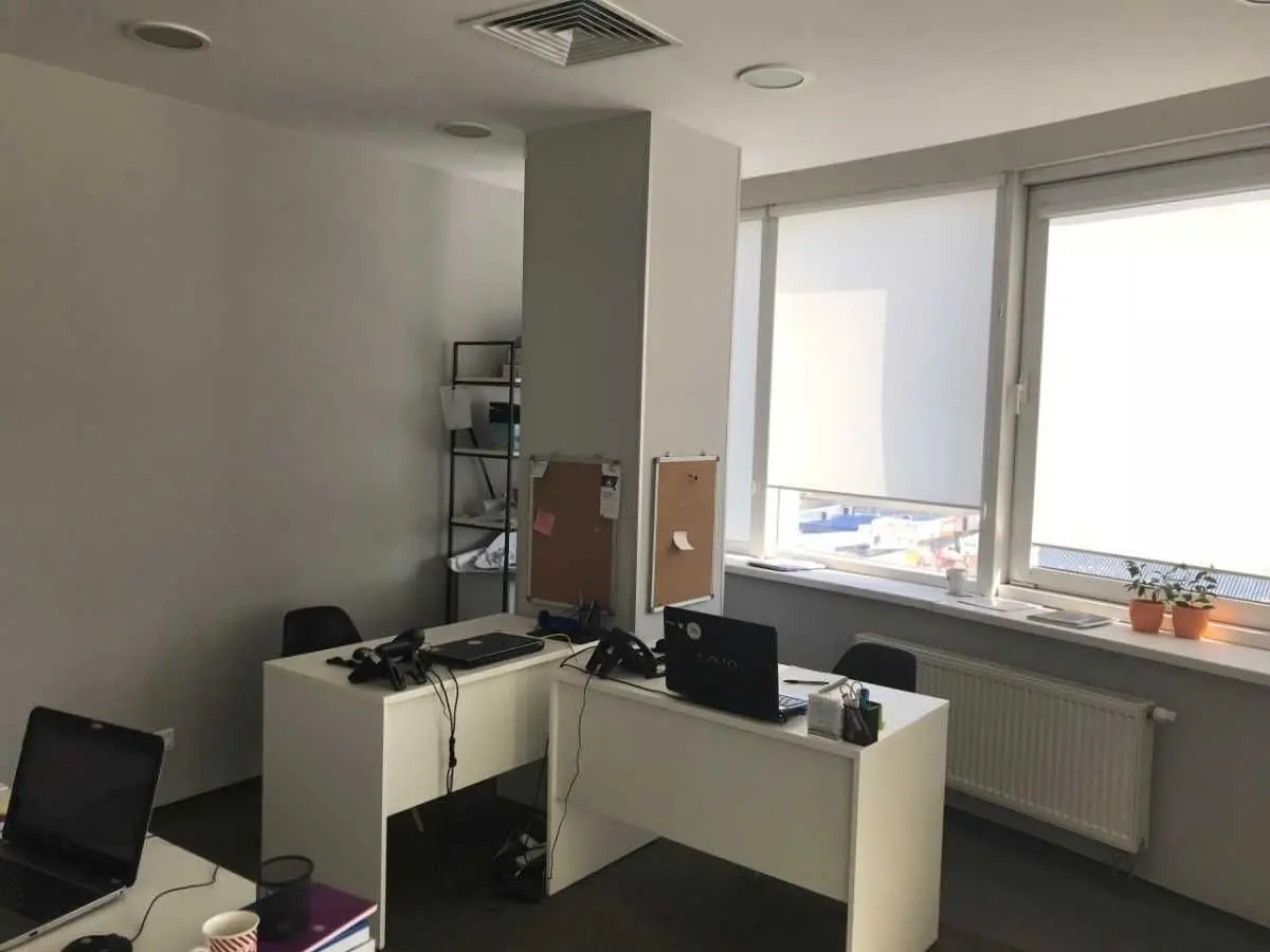 Фото Rent an office, Yevhena Sverstiuka Street 2а Kyiv for long-term rent, price: 57330 UAH, code 6578