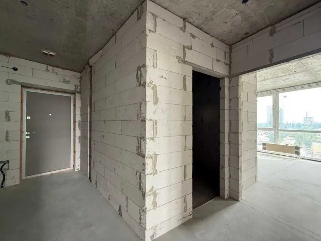 Фото Selling a 1-room apartment, 55.4 sq.m., Prychalna Street  Kyiv, price: 94000 USD, code 6581