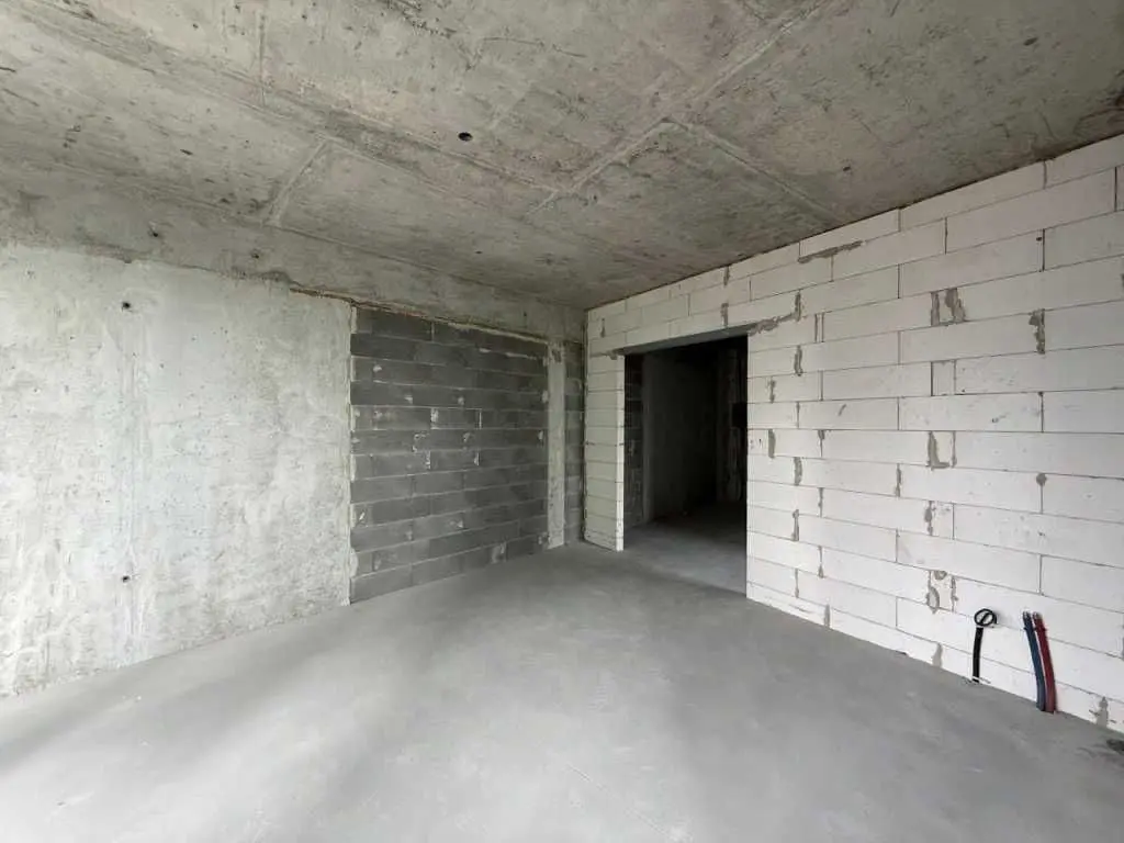 Фото Selling a 1-room apartment, 55.4 sq.m., Prychalna Street  Kyiv, price: 94000 USD, code 6581