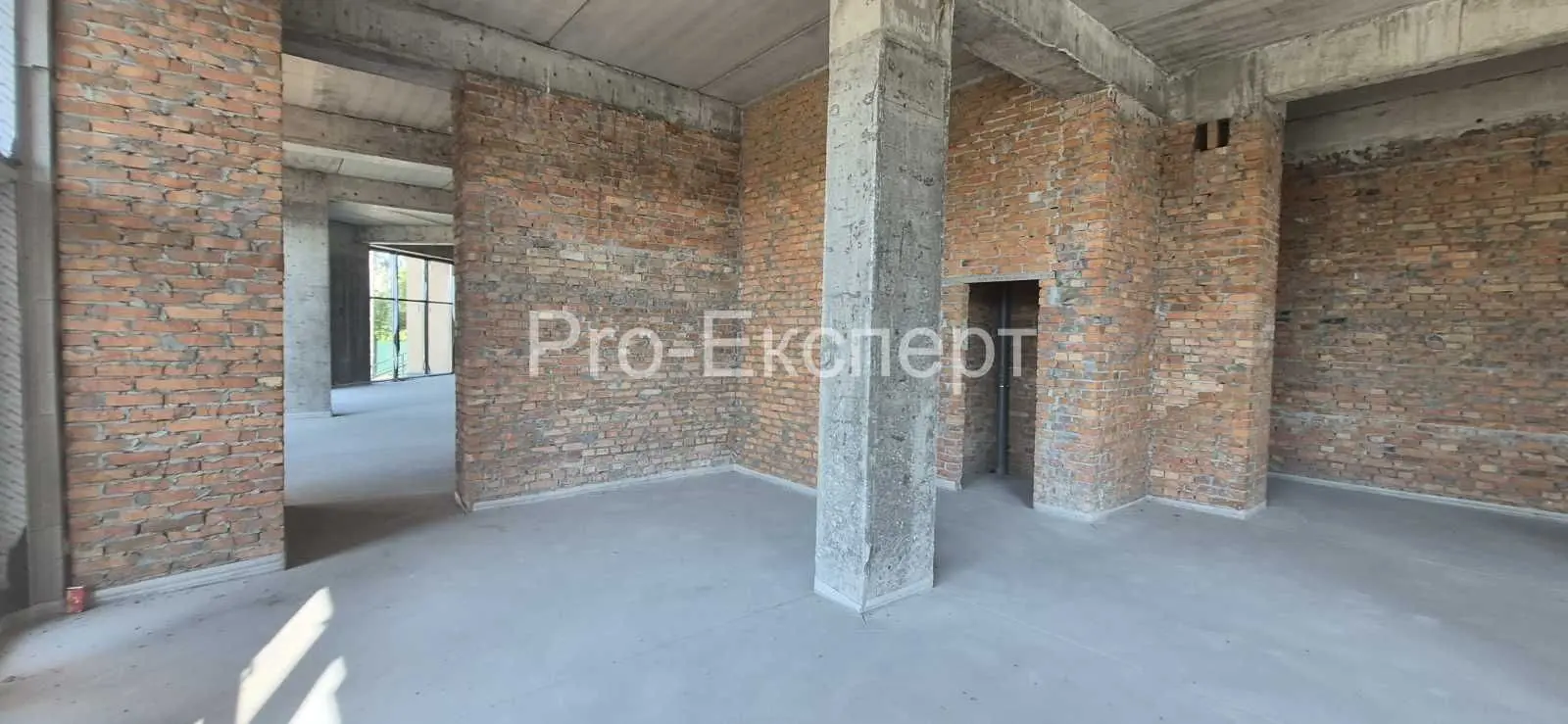 Фото Продаю офіс, 537 кв. м, Київський Шлях вул. 102 Бориспіль, ціна: 850 USD, код 6583