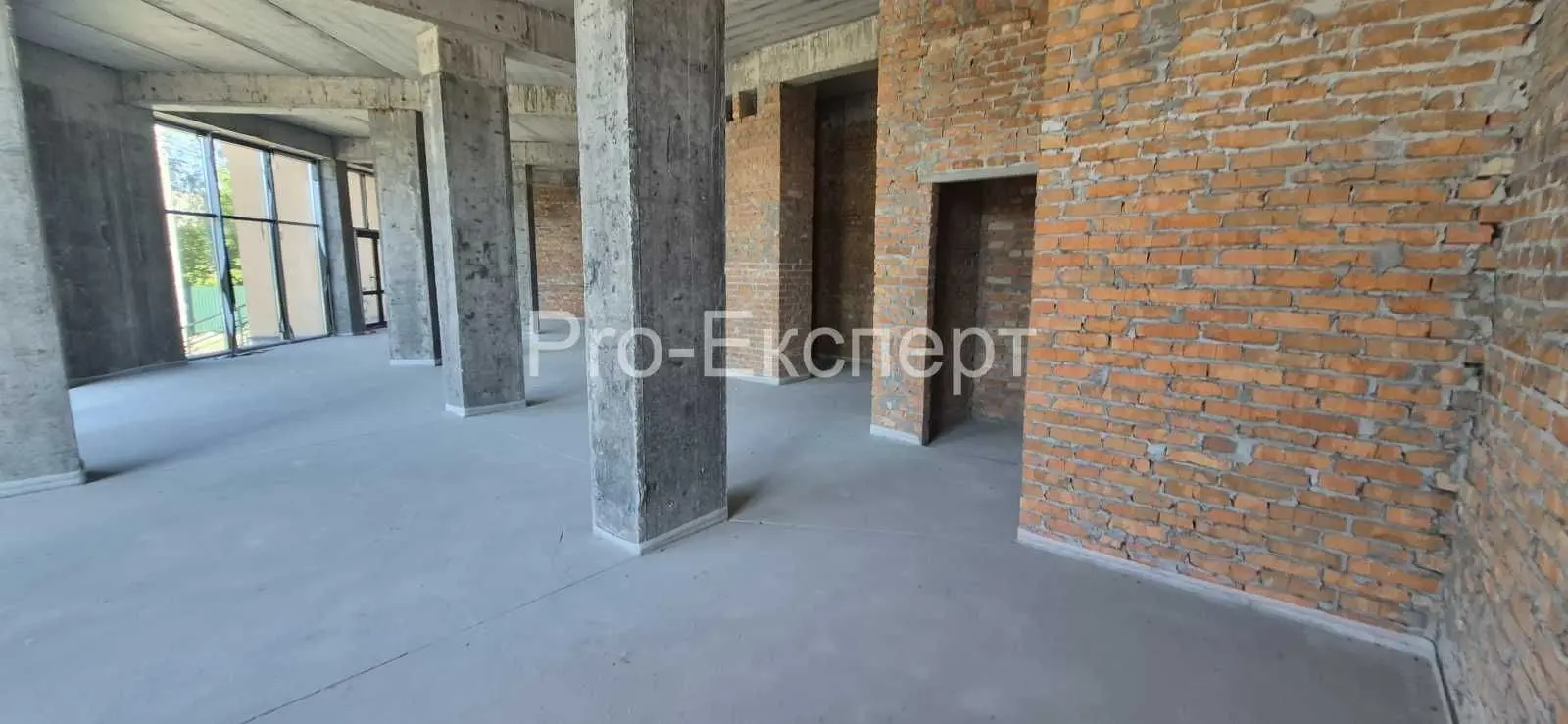 Фото Продаю офіс, 537 кв. м, Київський Шлях вул. 102 Бориспіль, ціна: 850 USD, код 6583