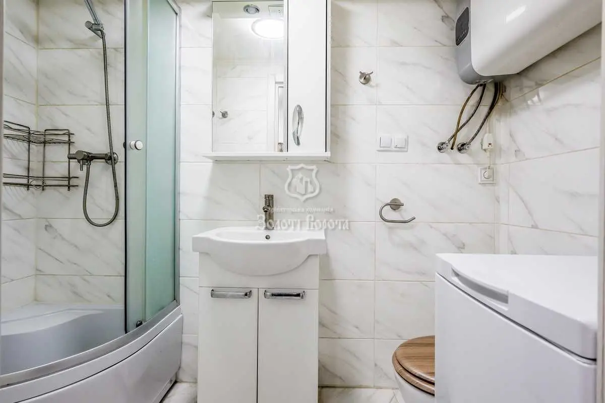 Фото Selling a 1-room apartment, 31.9 sq.m., Mashynobudivna Street 41 Kyiv, price: 39000 USD, code 6586