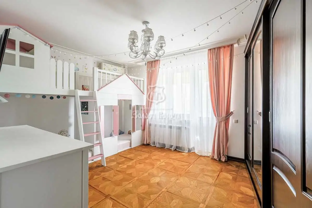 Фото Продаю 3 кімнатну квартиру, 123.3 кв. м, Петра Григоренка просп. 23 Київ, ціна: 270000 USD, код 6587
