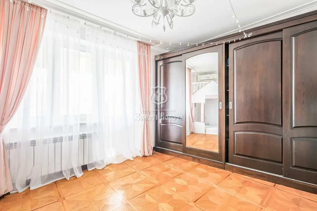 Фото Продаю 3 кімнатну квартиру, 123.3 кв. м, Петра Григоренка просп. 23 Київ, ціна: 270000 USD, код 6587