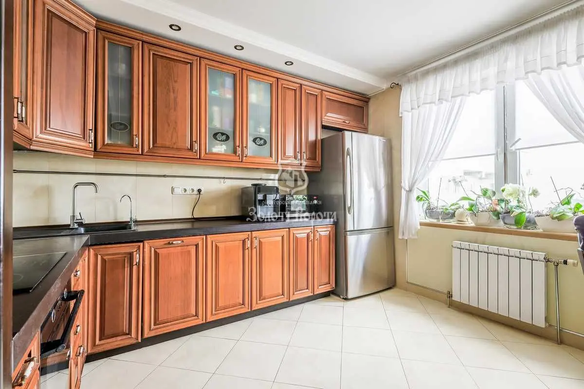 Фото Продаю 3 кімнатну квартиру, 123.3 кв. м, Петра Григоренка просп. 23 Київ, ціна: 270000 USD, код 6587