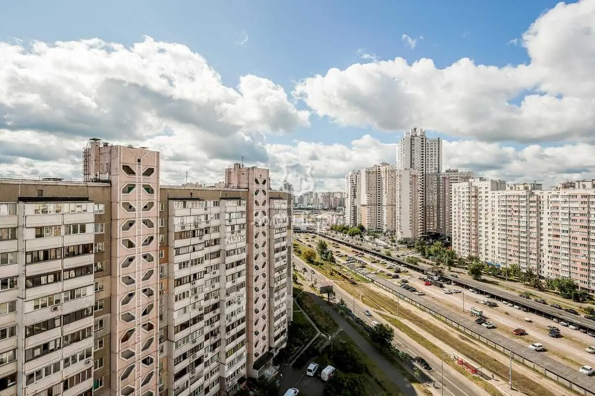 Фото Продаю 3 кімнатну квартиру, 123.3 кв. м, Петра Григоренка просп. 23 Київ, ціна: 270000 USD, код 6587