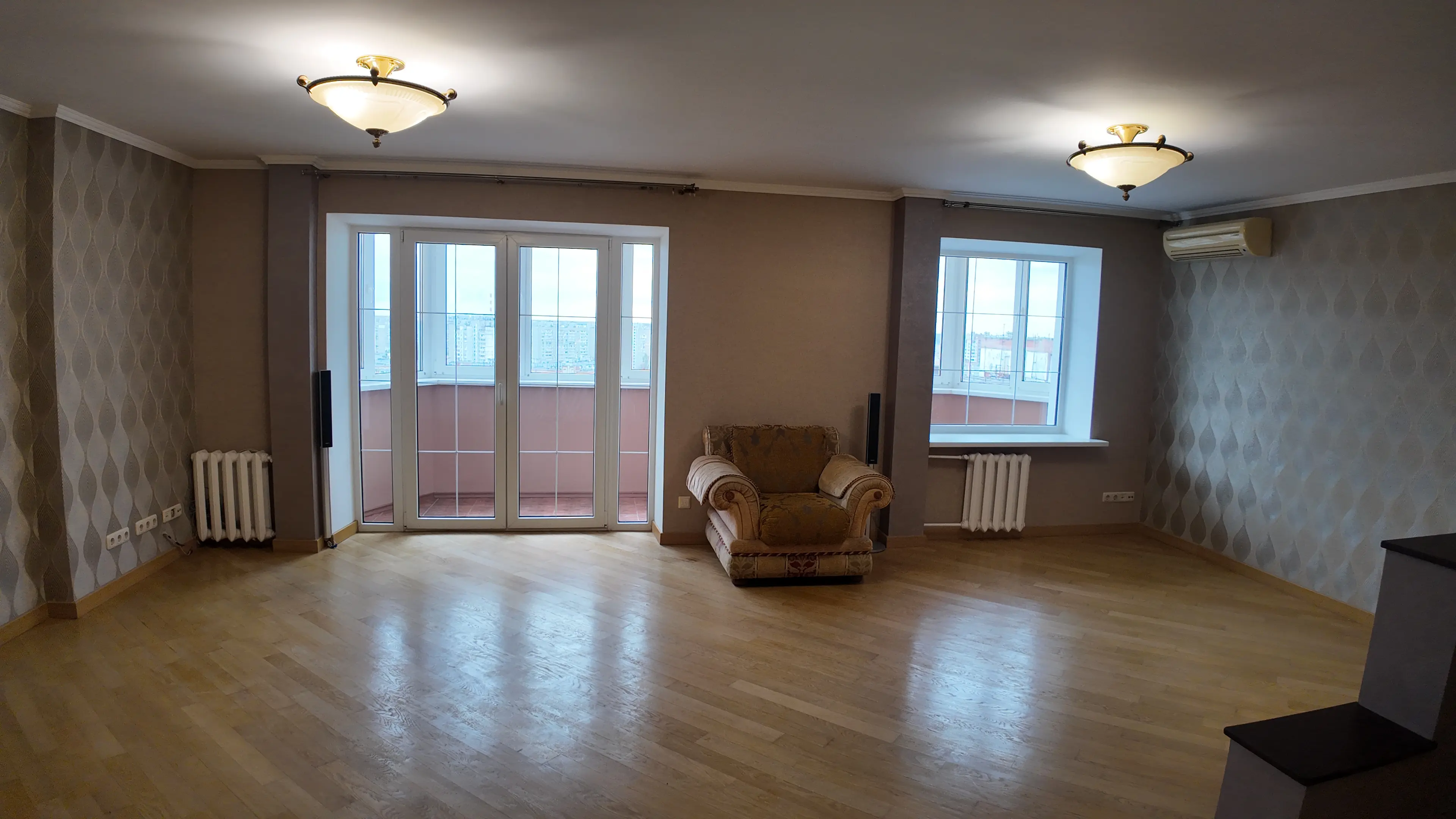 Фото Продаю 3-комнатную квартиру, 98 кв. м, Оноре де Бальзака ул. 6 Киев, цена: 99999 $, код 6589