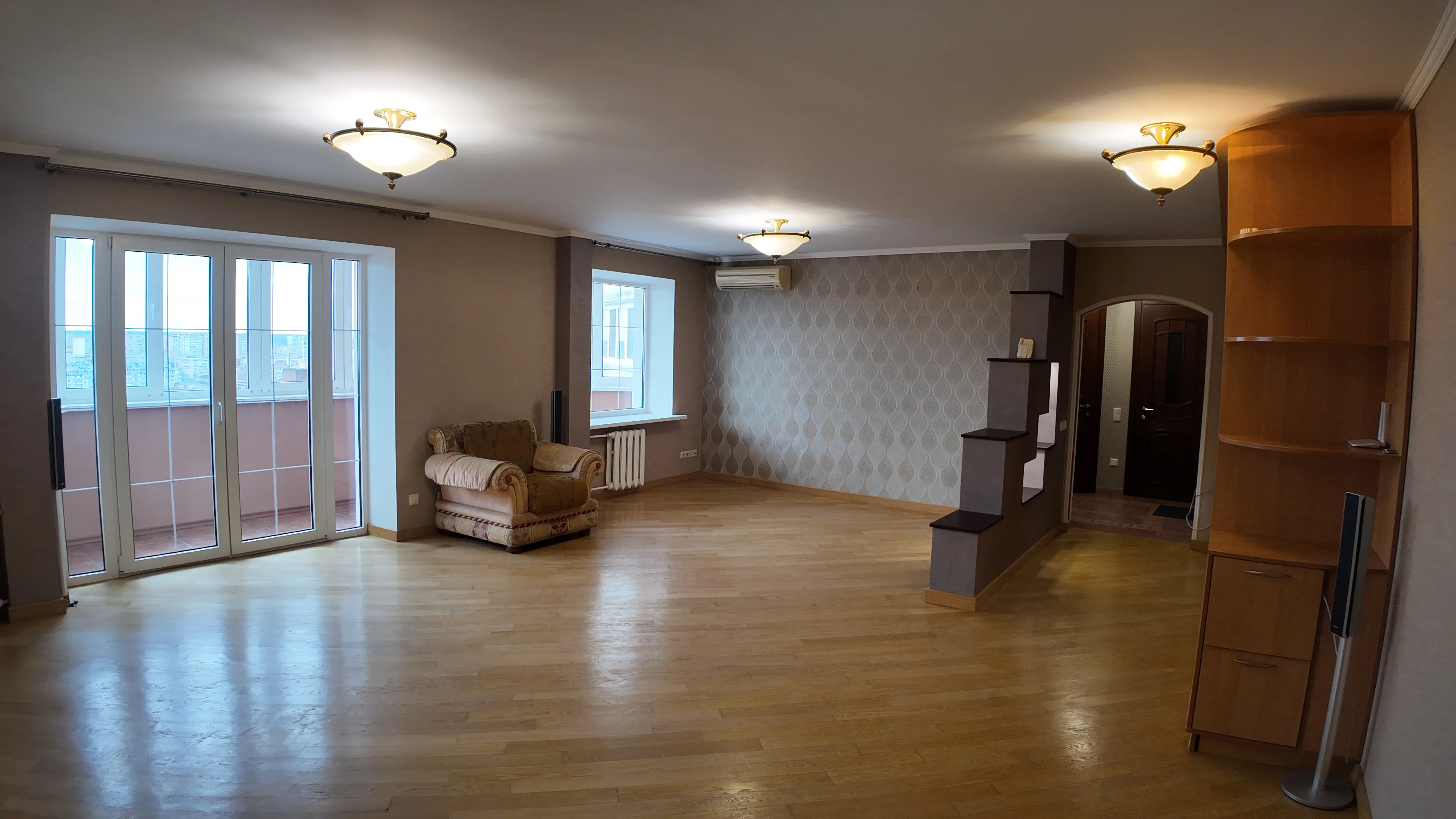 Фото Продаю 3-комнатную квартиру, 98 кв. м, Оноре де Бальзака ул. 6 Киев, цена: 99999 $, код 6589