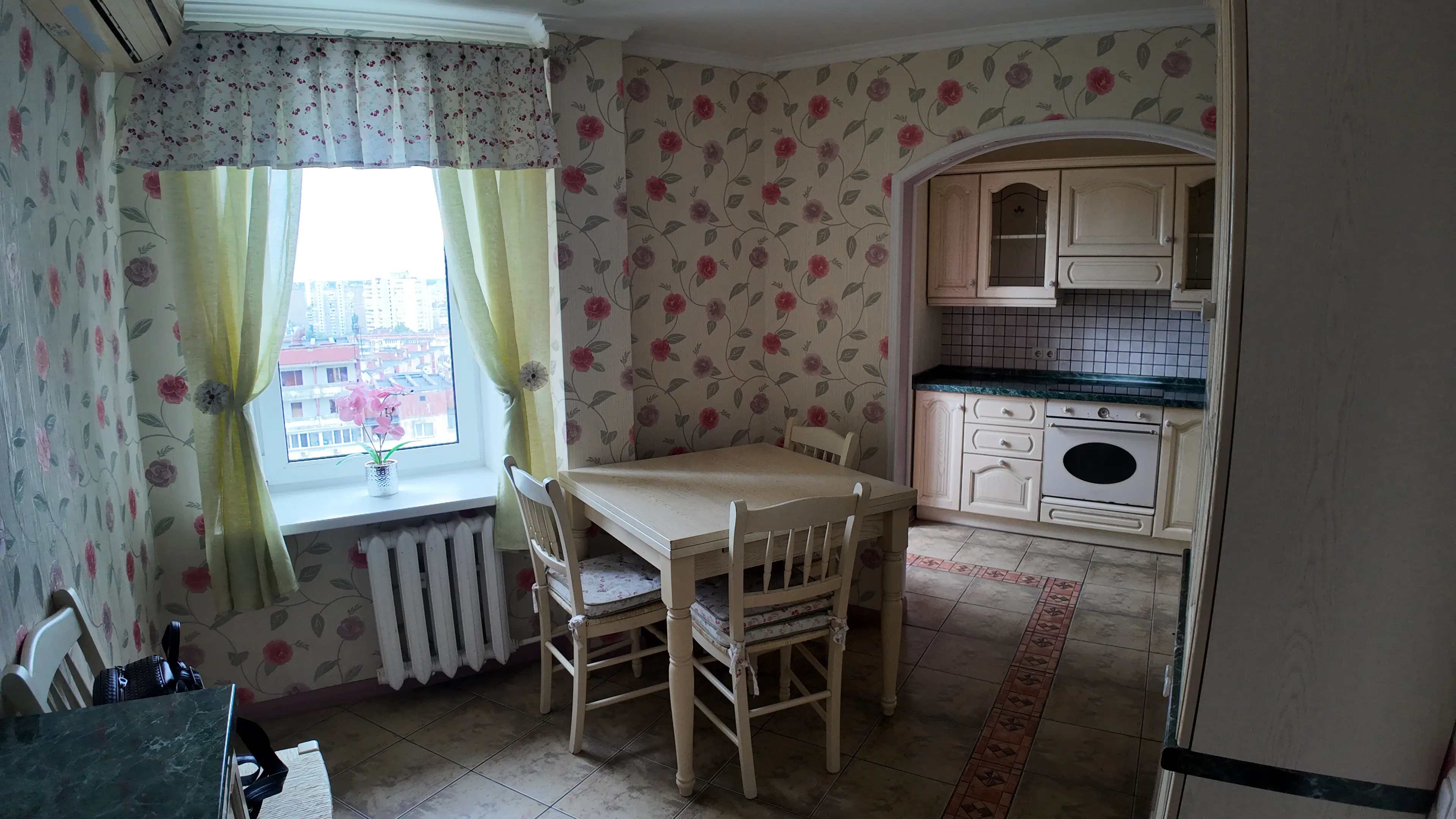 Фото Продаю 3-комнатную квартиру, 98 кв. м, Оноре де Бальзака ул. 6 Киев, цена: 99999 $, код 6589